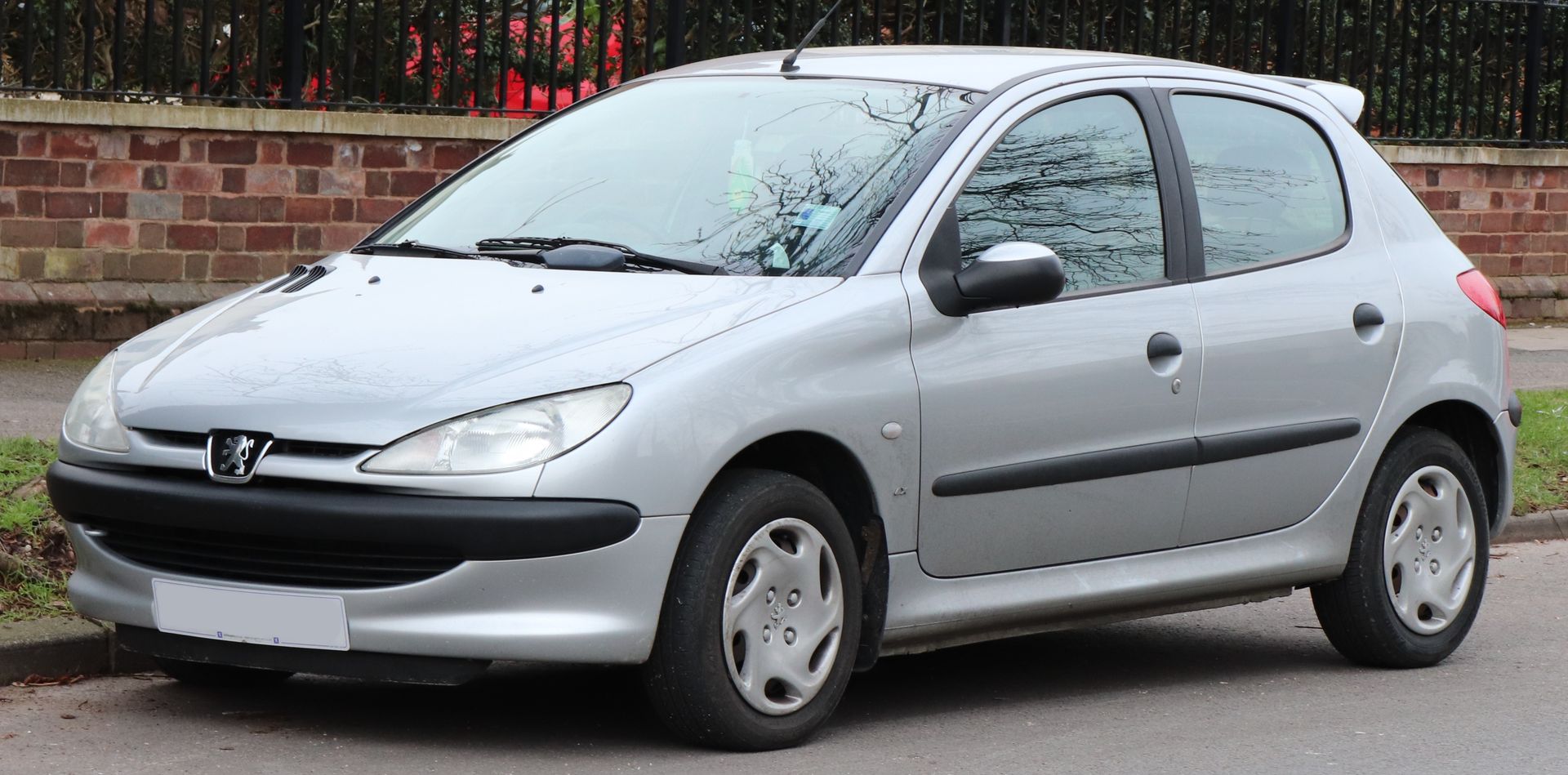 PEUGEOT 206 2003 - 2009