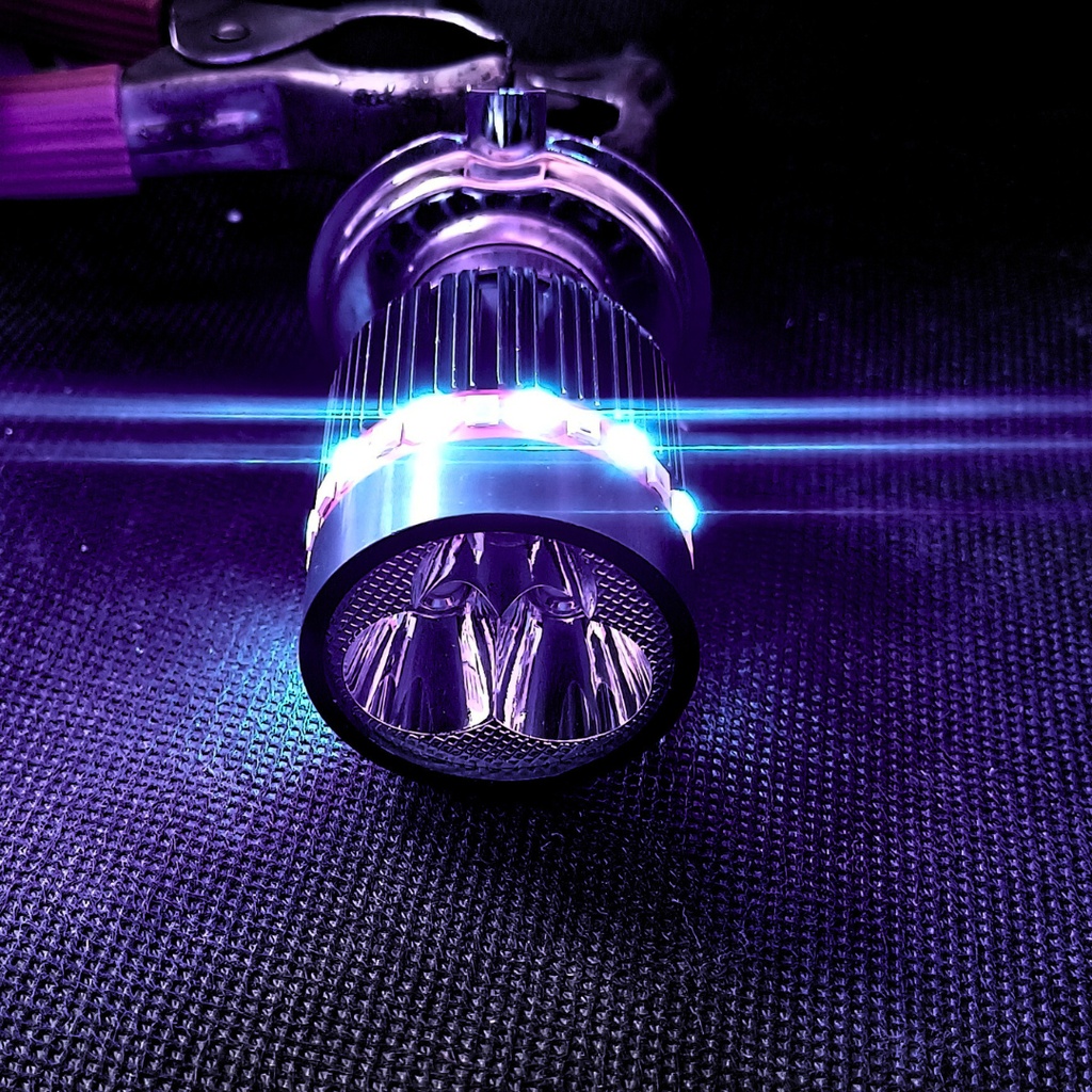 FOCO MOTO BASE ROJO H4 3 LED BLANCO EFECTO AZUL Y ROJO