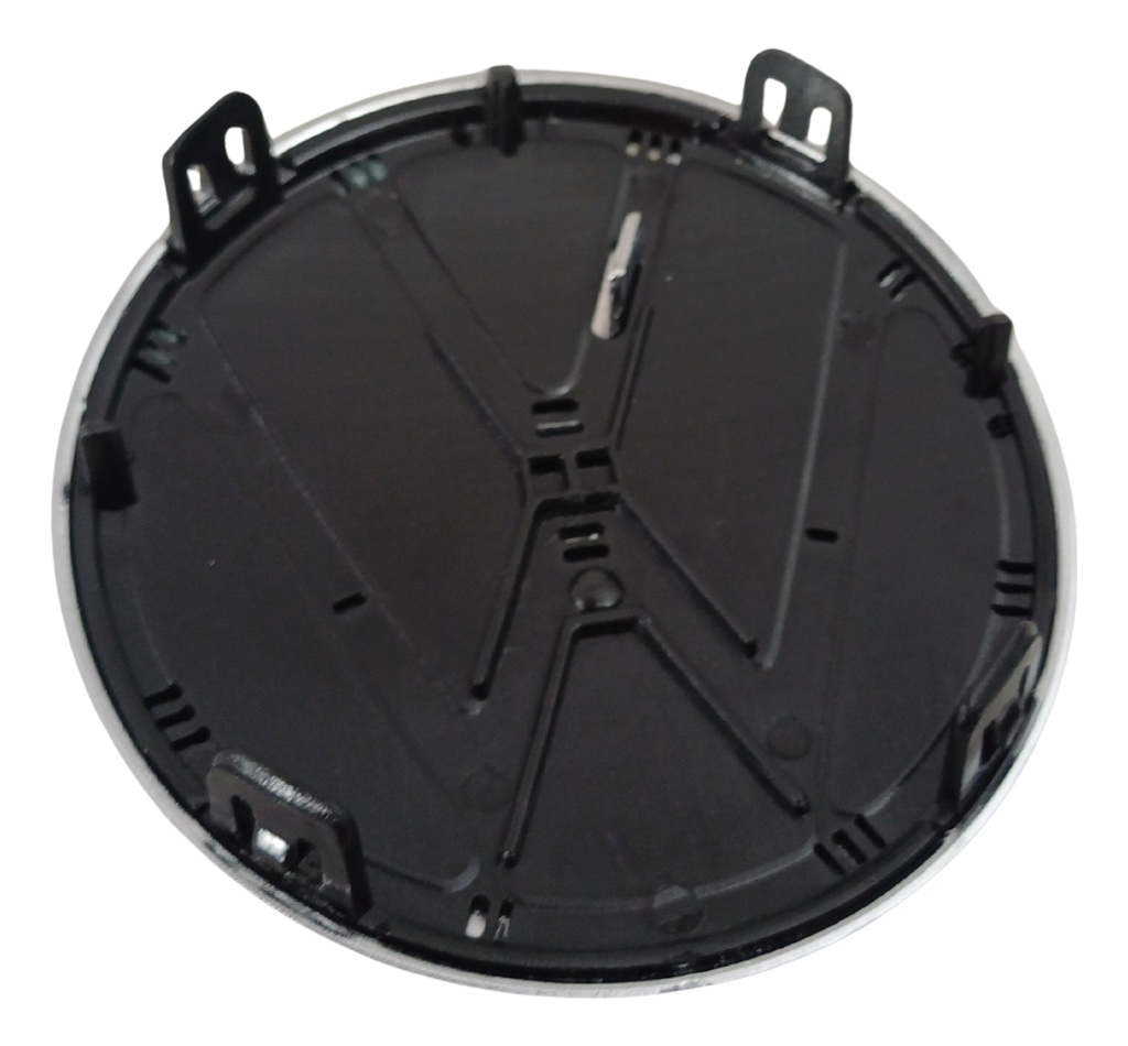 EMBLEMA LOGO VW VENTO 16-20 CROMO DELANTERO