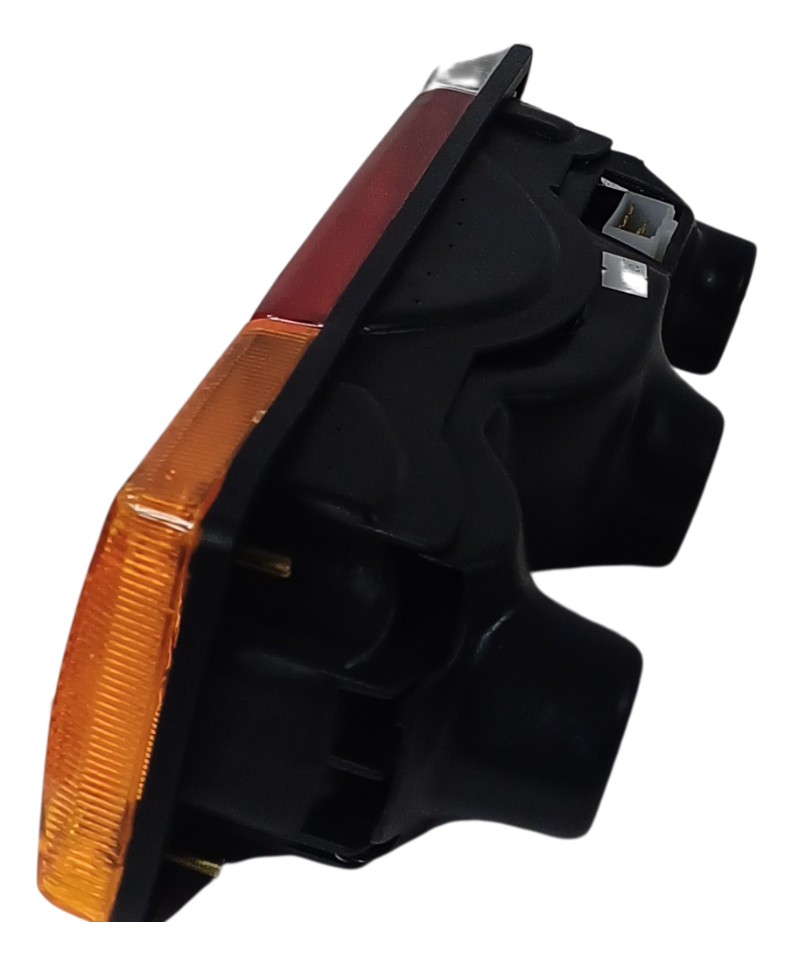 CALAVERA NS D21 94-08/D22 09-15/NP300 16-18 ESTACAS 5 PINES C/FOCO LUCID DEPO (U.T.P) DER