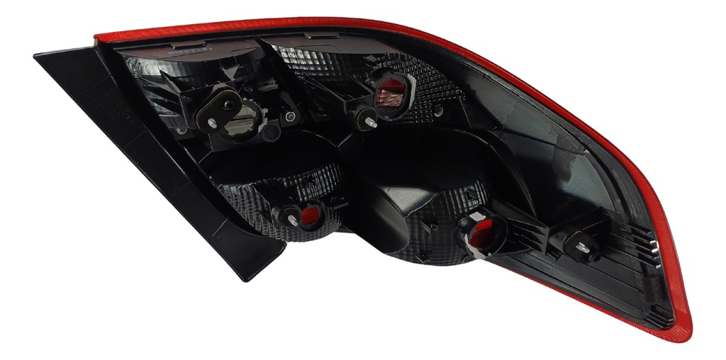 CALAVERA CV AVEO 18-23 LINEA NUEVA S/FOCO DEPO DER