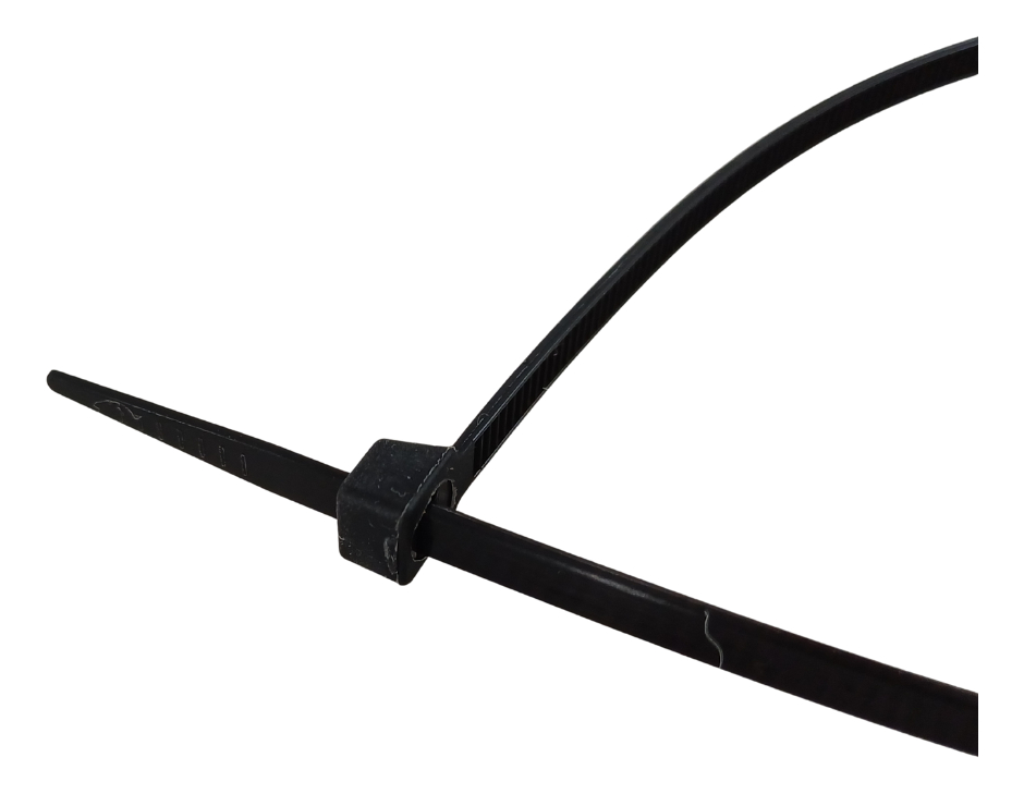CINCHOS DE PLASTICO NEGRO 18CM X 3.5MM 100 pzas