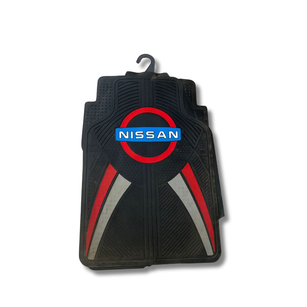 TAPETE UNIVERSAL 4 PIEZAS NISSAN