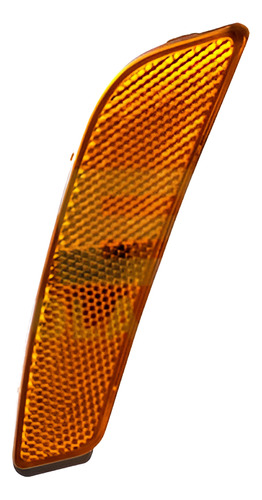 [013-0501-03] CUARTO PUNTA CADILLAC DEVILLE 94-96 BICO