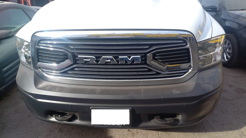 BURRERA SUPERBRONCO DG RAM 1500 09-23 NEGRA