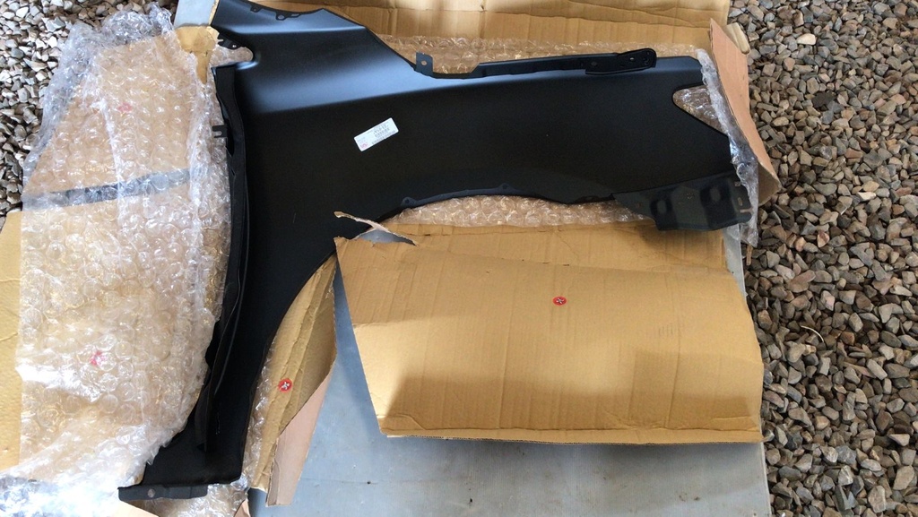 SALPICADERA NISSAN SENTRA 17-19 IZQ (PRODUCTO TRABAJADO)