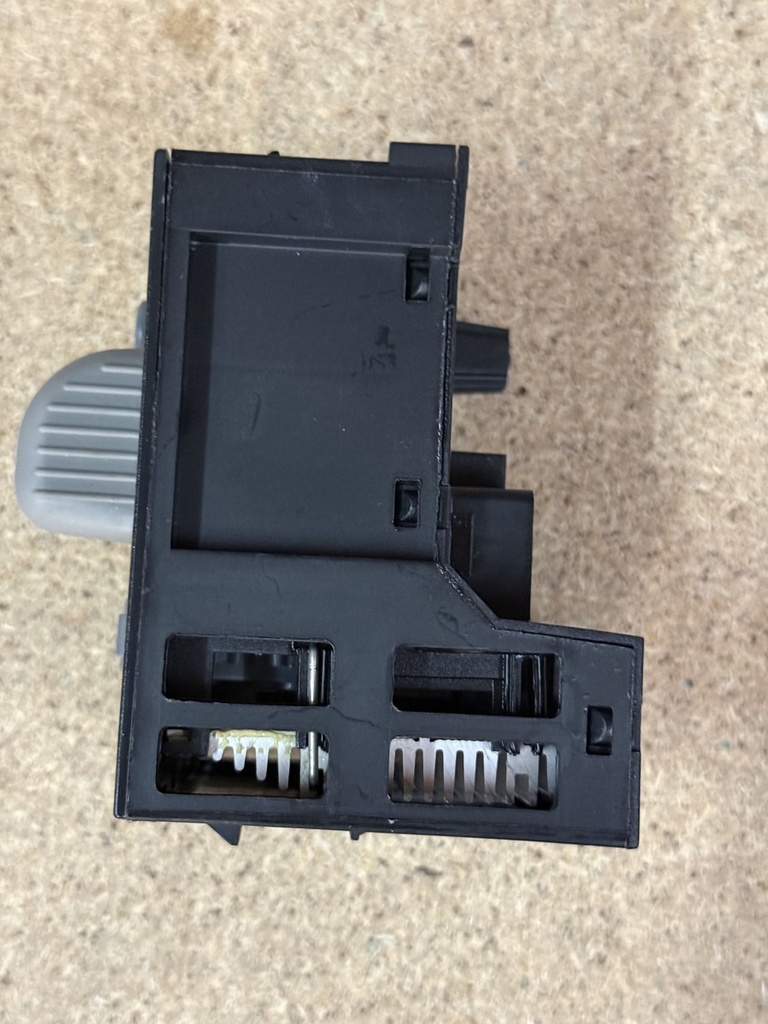 Switch Luz Cub Perilla Chevr 00-04 Preci