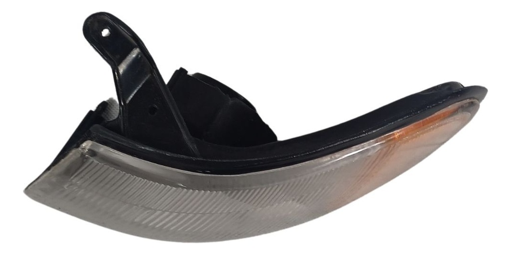 Cuarto Punta Nissan Sentra 1997-1999 Acrílico Ámbar