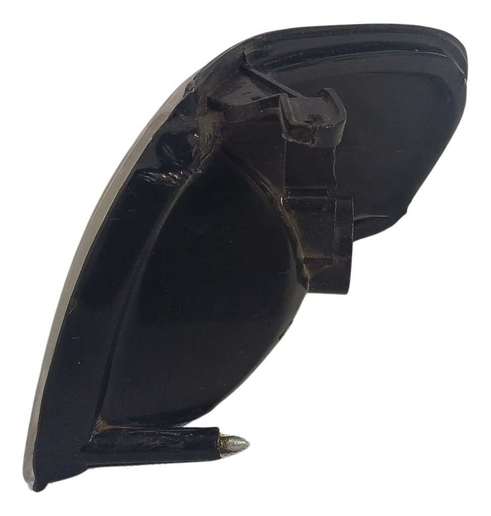 Cuarto Punta Nissan Sentra 1997-1999 Acrílico Ámbar Desgaste