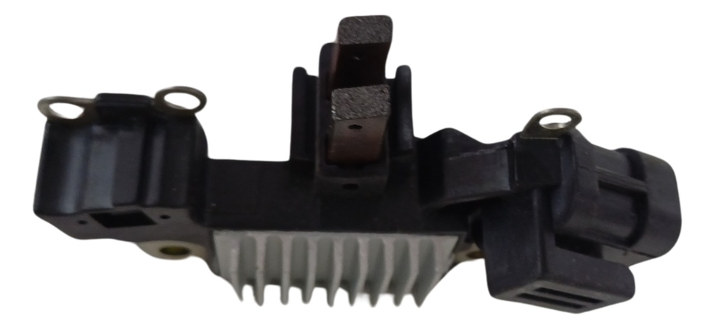 Regulador Hitachi Con  Porta Carbon Integrado Nissan Urvan,