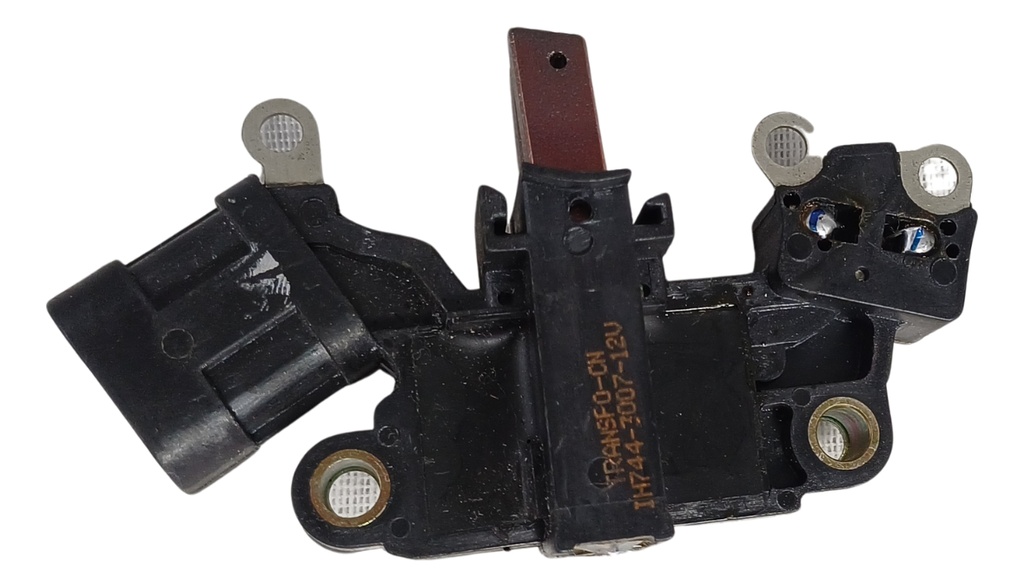 Regulador Hitachi Con  Porta Carbon Integrado Nissan Urvan,