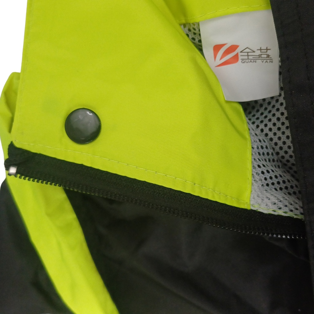 IMPERMEABLE CON PANTALON VERDE XL