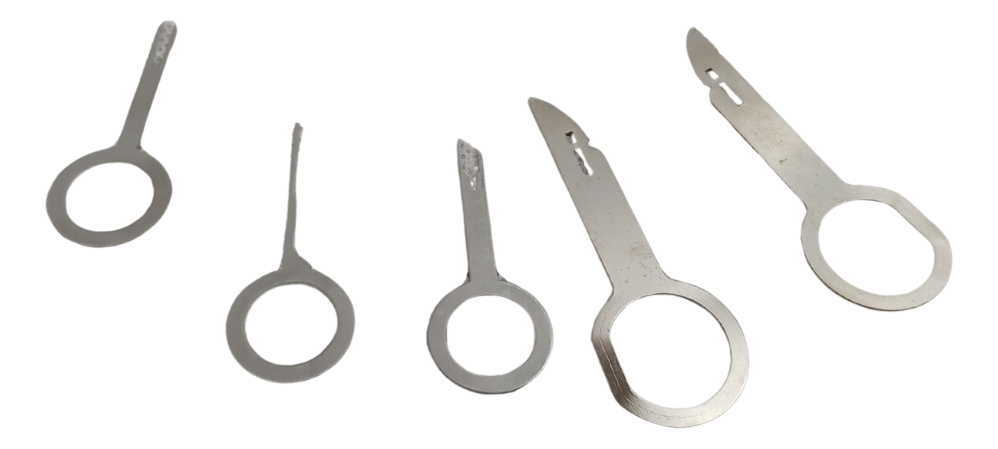 KIT DE HERRAMIENTAS QUITA GRAPAS VARIOS UNIVERSAL