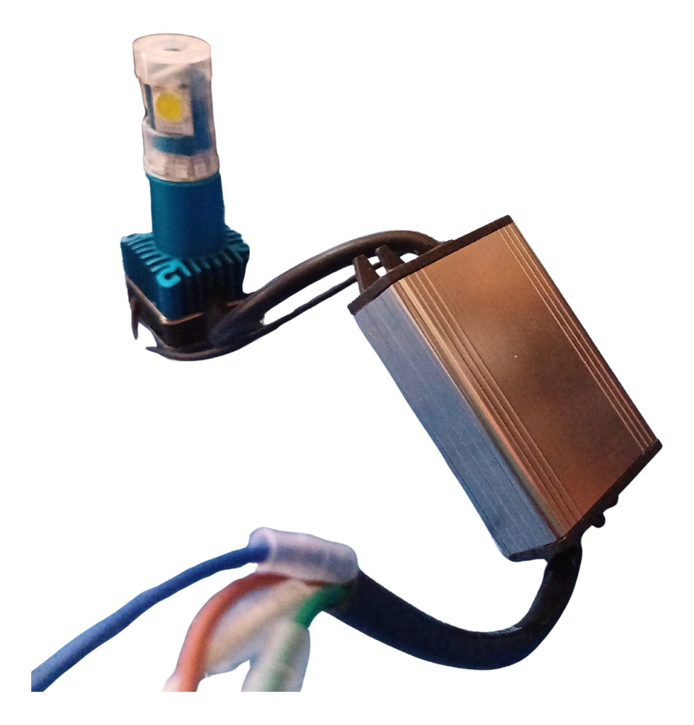 FOCO MOTO LEDS 3 CARAS HIPER ESTROB BRONX