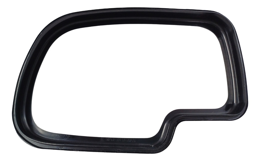 PROTECTOR ESPEJO CV SILVERADO/CUSTOM/SIERRA 99-06/SUBURBAN 00-06 DER