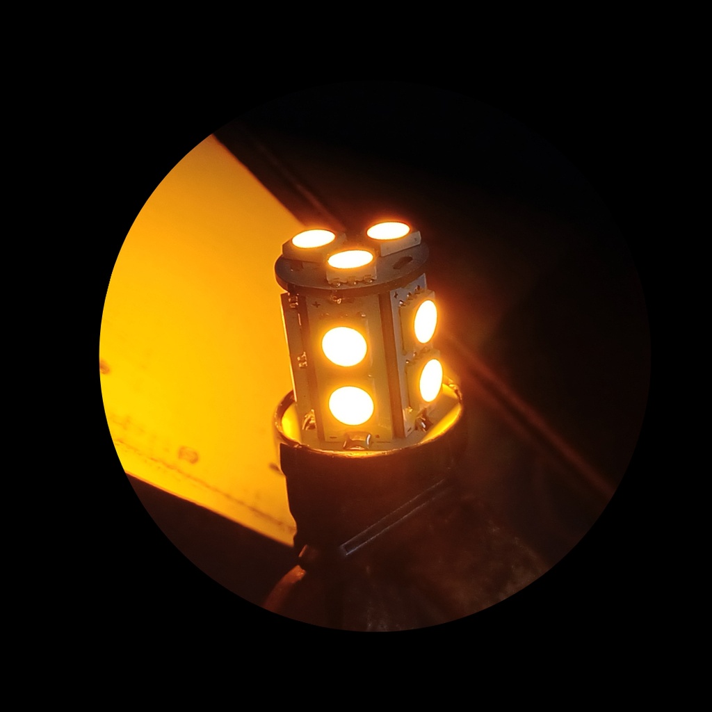 FOCO 3157 13 LEDS AMBAR C/ESTROBO