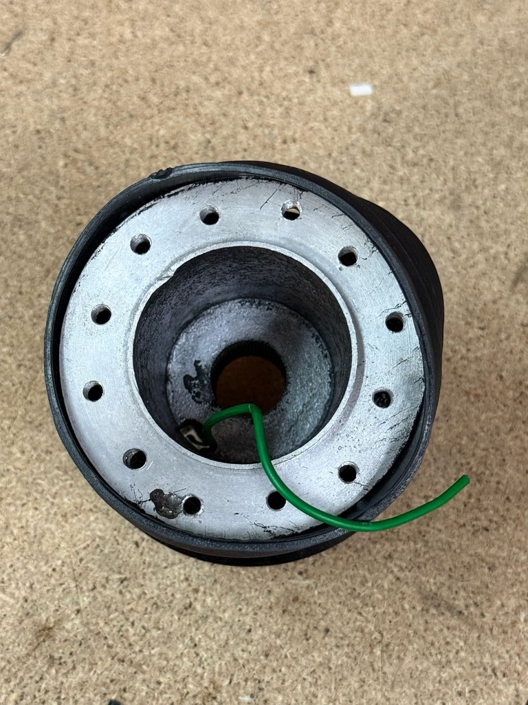 ADAPTADOR VOLANTE CHEVY C2 TORNADO, CORSA, ASTRA Y C2 - CON DETALLE