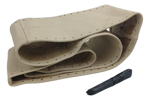 FUNDA BEIGE DE VOLANTE EN PIEL MEDIANA TEJIDA