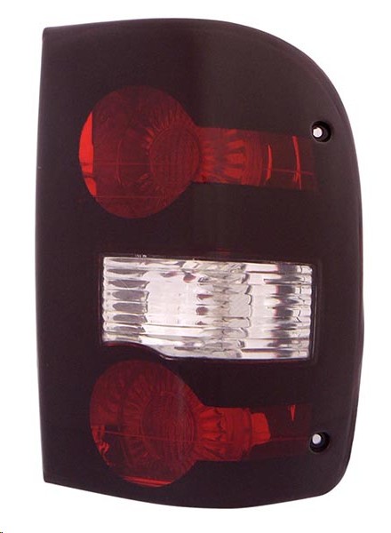 CALAVERA RANGER 05-09 SPORT NEGRA DCHA P