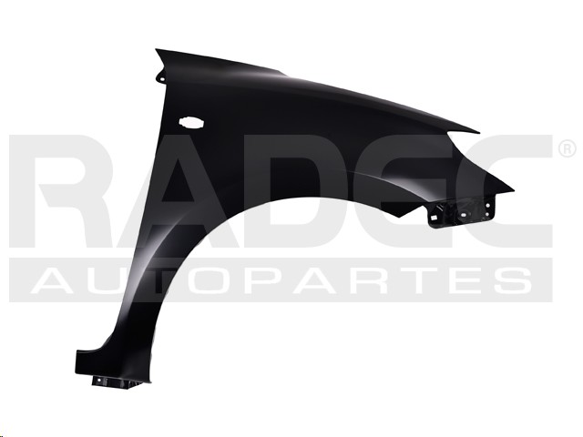 SALPICADERA SZ SWIFT 18-23 C/HOYO P/CUARTO DER