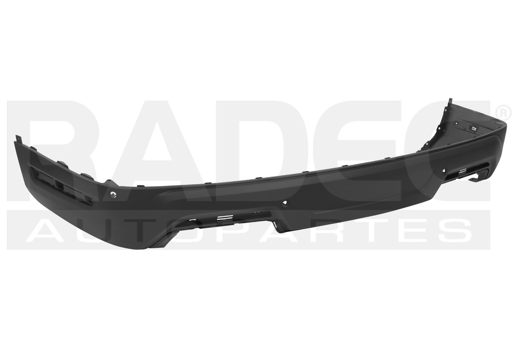 FASCIA TRASERA FD EXPLORER 18-19 INFERIOR CORRUGADA C/4 HOYOS P/SENSOR S/HOYO P/REMOLQUE C/HOYO P/MOLDURAS LATERALES
