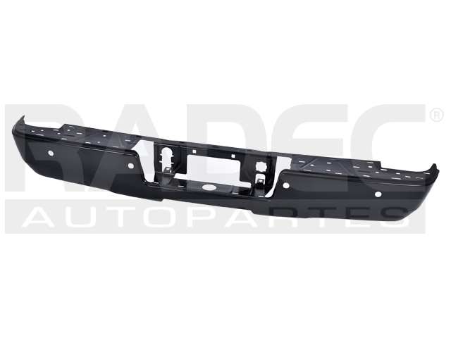 DEFENSA TRASERA CV SILVERADO 14-18 C/HOYO P/SENSOR S/HULES  NEGRA 1500/2500/LS/LT/LTZ/Z71/SLE/DENALI/ALL-TERRAIN V6/V8 6/8 CILINDROS 4.3/5.3L 2/4 PUERTAS