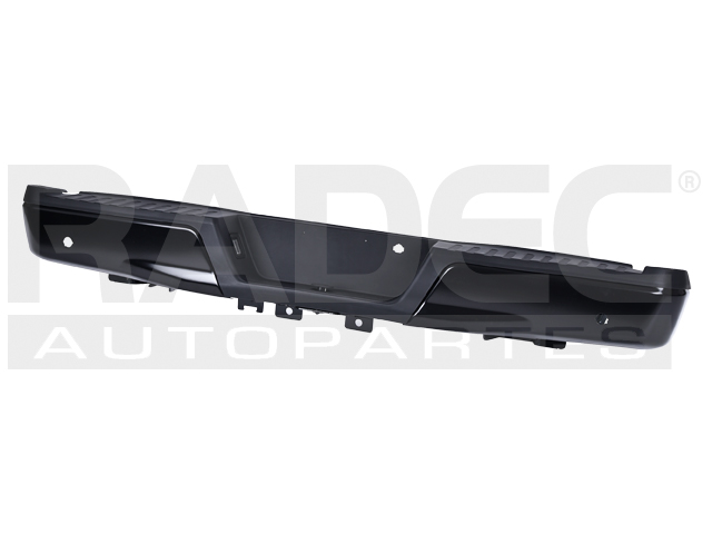DEFENSA TRASERA FD F-150 15-20 S/HOYO P/TIRON C/HOYO P/SENSOR NEGRA