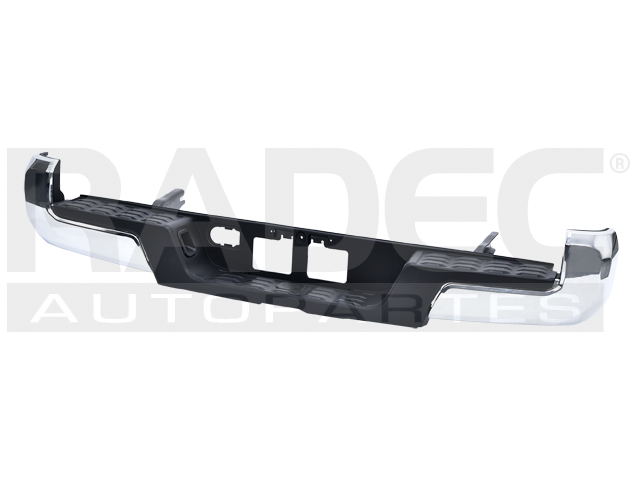 DEFENSA TRASERA TY TACOMA 16-23 S/HOYO P/SENSOR C/HULE S/TIRON CROMADA 4X2/4X4/TRD/SPORT/EDICION ESPECIAL V6 6 CILINDROS 3.5L 4 PUERTAS