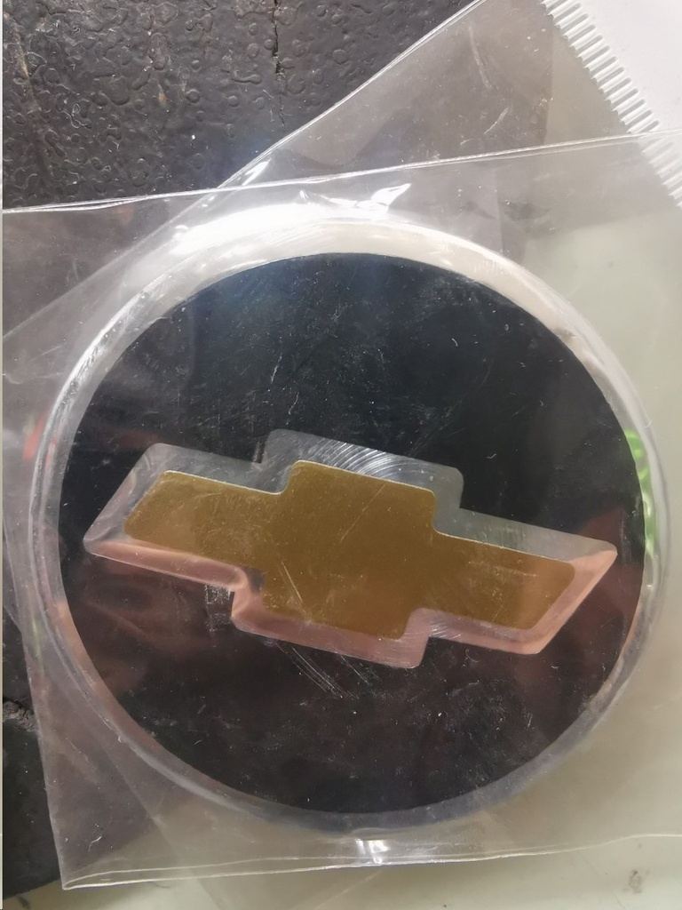 EMBLEMA CENTRO RIN CV GDE JGO 9CM DIÁMETRO CENTRO RIN