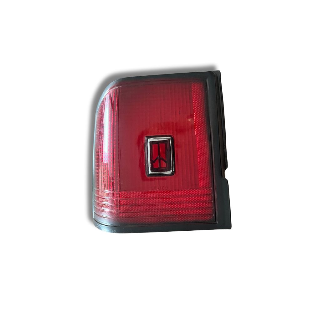 MICA CALAVERA CUTLASS AMERICANO ***Hasta