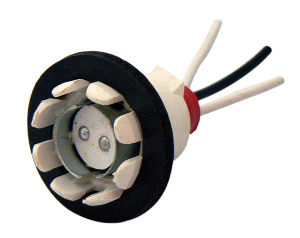 [SOQC85008] SOQUET FOCO UNIV UÑAS 2 POL DISPAREJ PLA