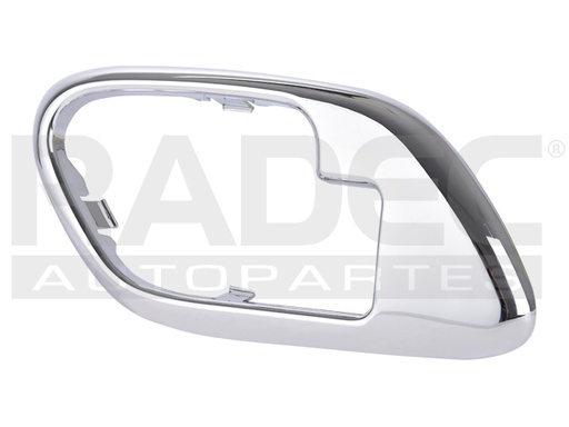MANIJA INTERIOR CV CHEYENNE/CUSTOM 95-98/SUBURBAN 95-99/SILVERADO 95-98/TAHOE 95-99  GM SIERRA/YUKON 95-98  CD ESCALADE ESV 95-00  CV PICK UP 95-98  SOLO BISEL CROMO PLASTICO HUSHAN Izquierdo Delantera/Trasera  
