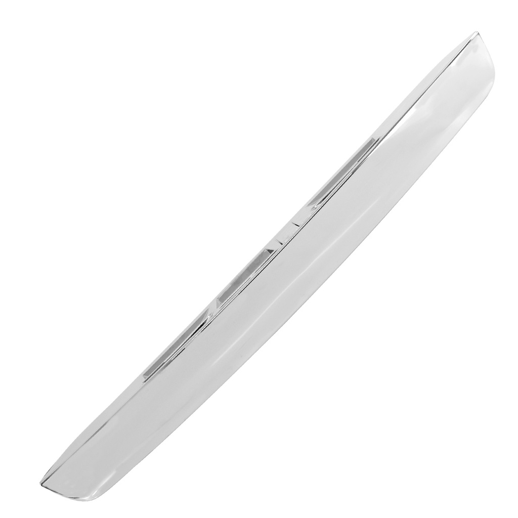 MOLDURA 5TA PUERTA NS PATHFINDER 13-20  SIN MANIJA CON HOYO PARA LUZ DE PLACA ADAPTABLE CAMARA REVERSA SIN EMBLEMA SIN LUZ DE PLACA CROMADA    