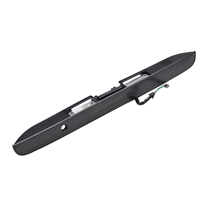 MOLDURA 5TA PUERTA TY HIACE 06-19  CON MANIJA CON HOYO PARA LLAVE CON LUZ DE PLACA NEGRA CORRUGADA    