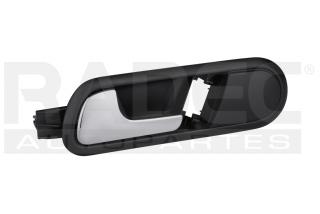 MANIJA INTERIOR ST IBIZA DELANTERA 03-08 / ST CORDOBA DELANTERA 03-09 NEGRO/CROMO CON HOYO PARA CRISTAL SIN HOYO PARA ESPEJO PLASTICO TW IZQ