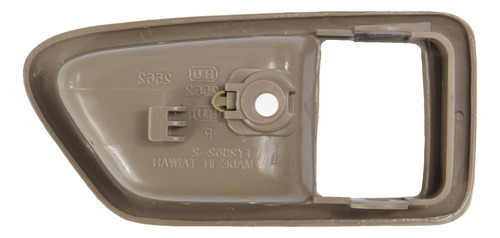 [012-3002-59] MANIJA INTERIOR TY CAMRY 97-01/SOLARA 99-03  SOLO BISEL BEIGE PLASTICO HUSHAN Izquierdo Delantera/Trasera  