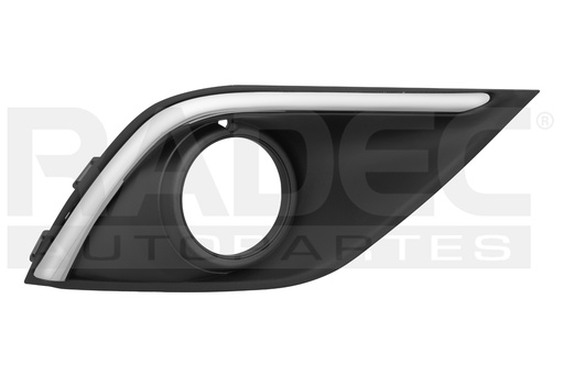 [003-2208-08] REJILLA FASCIA DELANTERA MT OUTLANDER 16-22 C/HOYO P/FARO C/MOLDURA CROMADA ES/SE/SE PLUS/LIMITED L4 4 CILINDROS 2.4L 5 PUERTAS DER