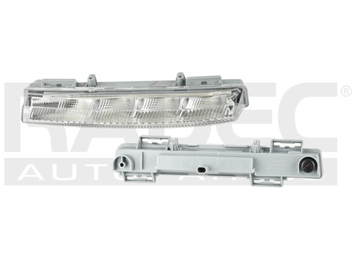 [013-2002-05] CUARTO FRONTAL MC CLASE C 07-11 C/LEDS D