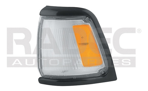 [013-3010-17] CUARTO PUNTA TY PICK UP 92-95 FILO NEGRO LISO C/FOCO DEPO IZQ