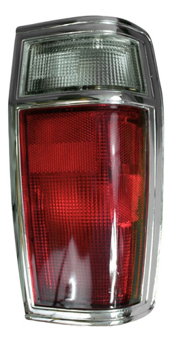 [003-1810-R] CALAVERA NISSAN DATSUN PICK UP AMERICANA  1985-1986 CROM DERECHA