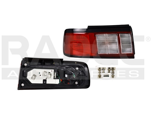 [017-2321-17] CALAVERA NS TSURU III 01-04 FILO NEGRO C/FOCO LUCID DEPO (U.T.P) IZQ