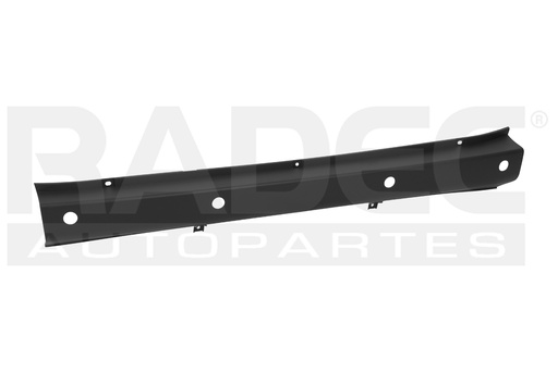 [203-2006-06] FASCIA TRASERA MC SPRINTER 19-21 C/HOYO P/SENSOR CORRUGADA CARGO/PASAJEROS L4 4 CILINDROS 2.2L 5 PUERTAS