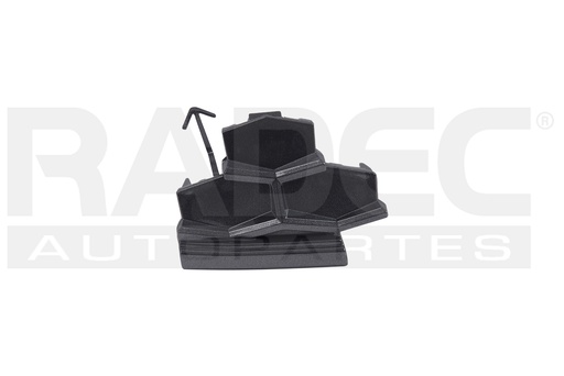 [211-3004-06] TAPA REMOLQUE TRASERA TY COROLLA 20-23 SE L4 4 CILINDROS 2.0L 4 PUERTAS