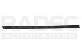 [011-0617-15] MOLDURA BOTAGUA CV CORSA 04-08  68 CM NEGRA GENERICA Izquierdo Trasera  Exterior